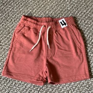 NWT cotton on boys shorts size 4